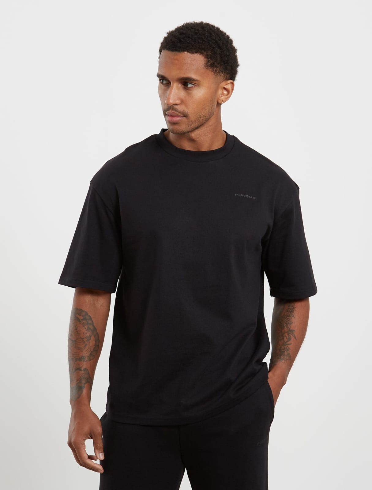 Black oversize t-shirt